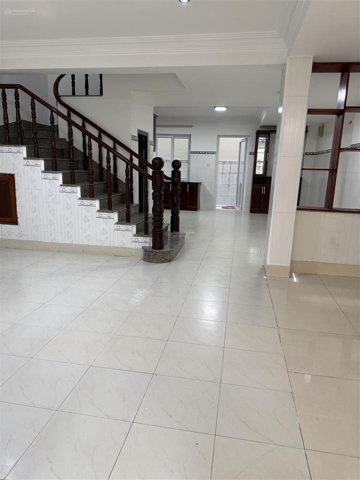Biệt thự mới 100% ven sông sài gòn  khu compound biệt lập cao cấp
 brand new luxury villa
