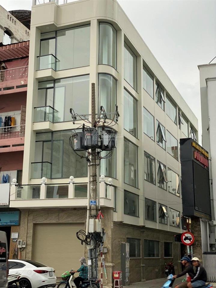 Cần bán căn góc hai mặt tiền đường phan đăng lưu