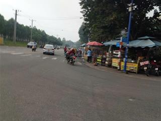 Bạn lô đất góc d27 sát công ty đường đẹp nhất khu gần phường bình dương mới