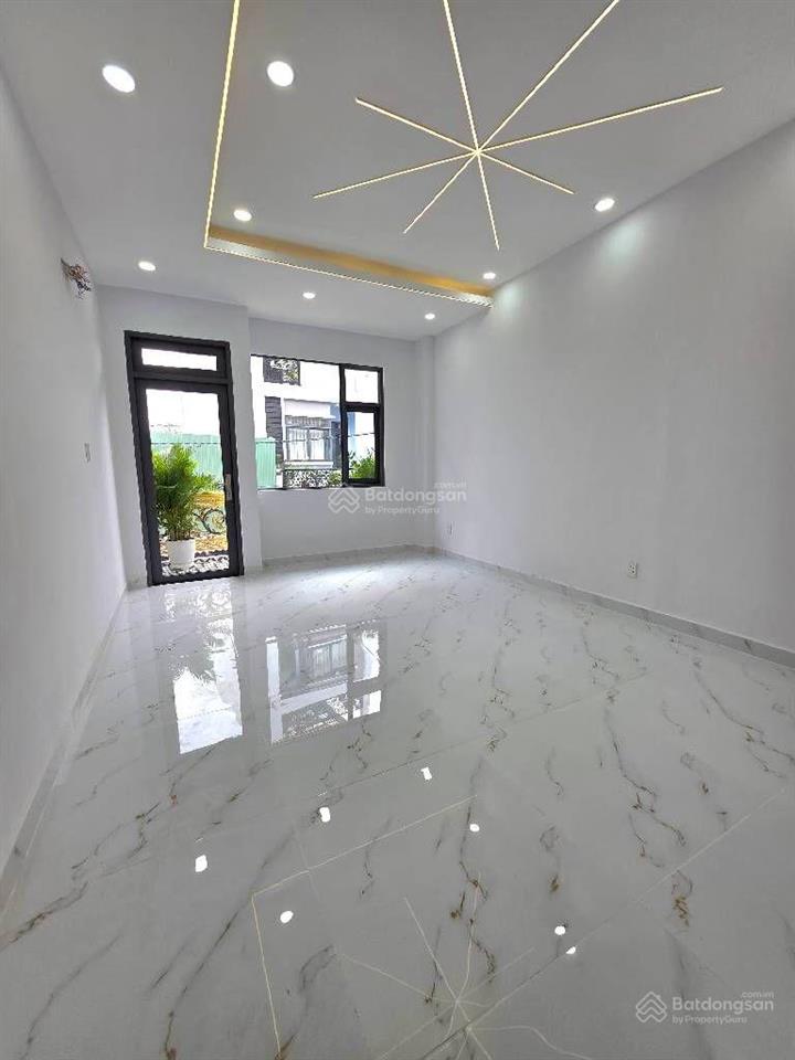 Ngang 8m bề thế mua 1 căn tặng 1 căn ngay bệnh viện bình tân chỉ nhỉnh 8 tỷ (tl)