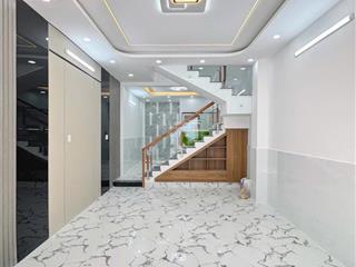Nhà đẹp gần chợ gò xoài giáp tân phú đuc bê tông cốt thép chắc chắn,96m sd mà chủ chào nhỉnh 5t
