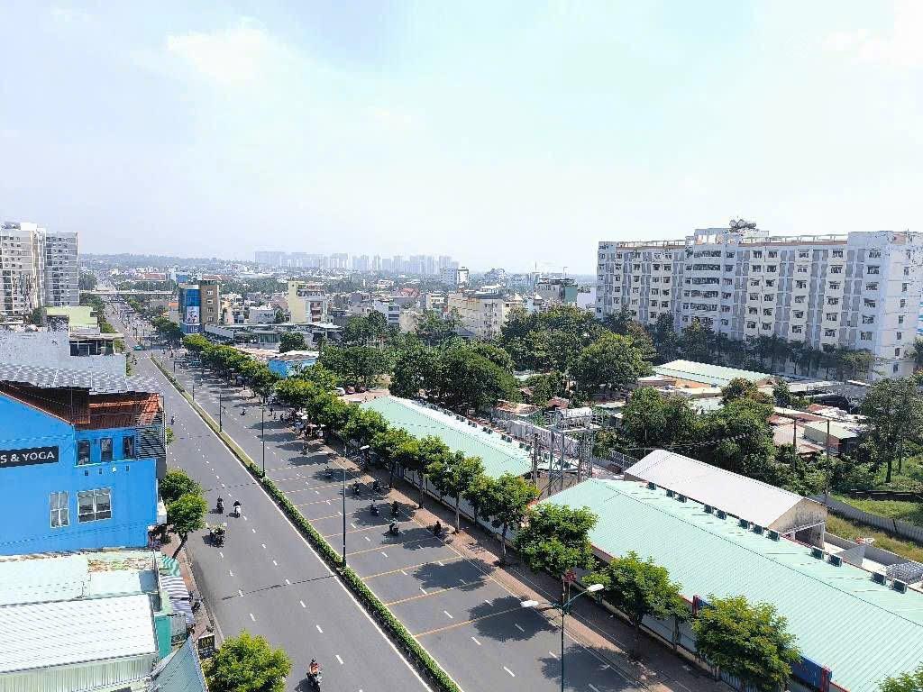 Lê văn việt  đất phân lô 72m2  kế đh kiểm sát chỉ từ 7.5tỷ