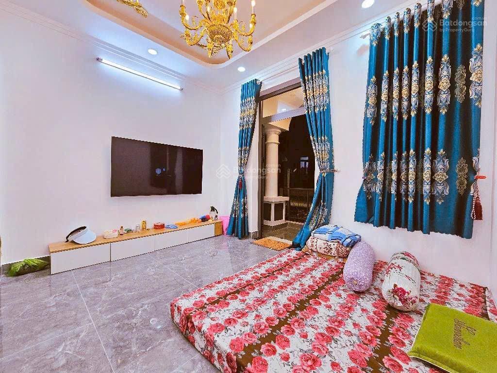 Nhà 3 tầng  full nội thất cao cấp  nguyễn duy trinh  hxh 6m an ninh dân trí cao giá 6.65tỷ