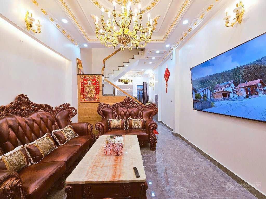 Nhà 3 tầng  full nội thất cao cấp  nguyễn duy trinh  hxh 6m an ninh dân trí cao giá 6.65tỷ