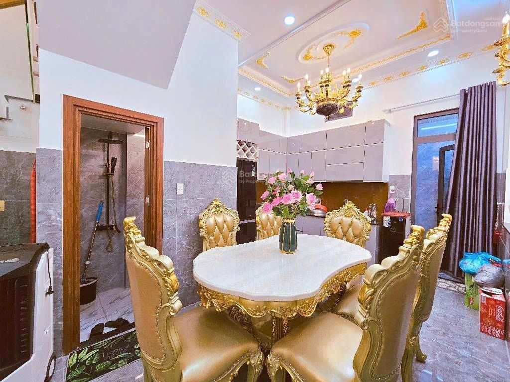 Nhà 3 tầng  full nội thất cao cấp  nguyễn duy trinh  hxh 6m an ninh dân trí cao giá 6.65tỷ