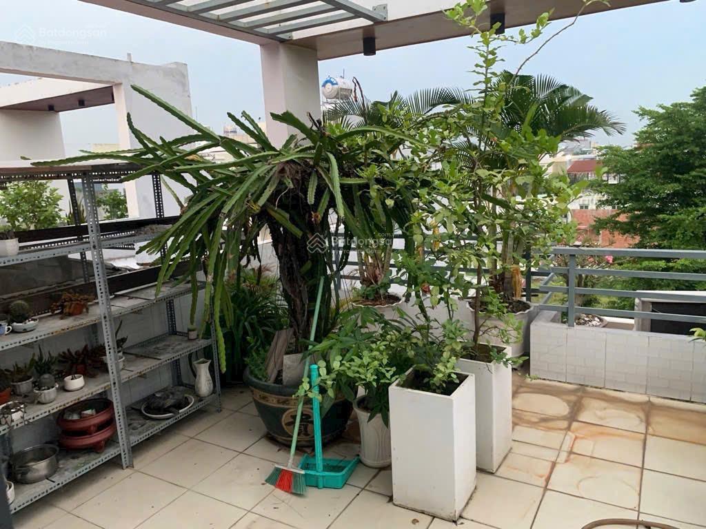 Chủ giảm 400tr  nhà 4 tầng hxh tránh ngay vòng xoay phú hữu  chỉ 7.8tỷ