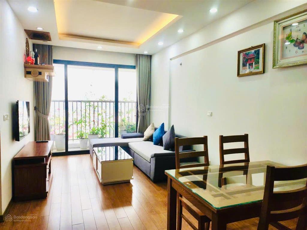 Chính chủ cần bán gấp cc 2pn  greenstars (kđt tp. giao lưu), ban công view starlakecv hòa bình