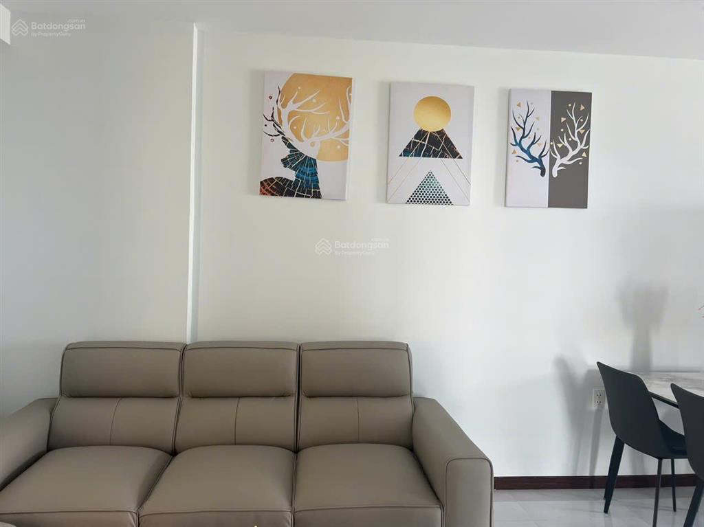 Cần bán căn 2pn 2vs 65m2 tầng trung giá 2.168 tỷ