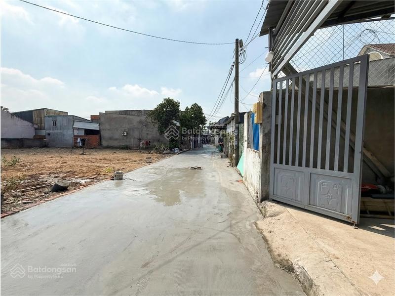 Bán lô đất thổ 7.23 x 26m, nở hậu, 196m2  đông thạnh, hóc môn  chỉ 3.98 tỷ