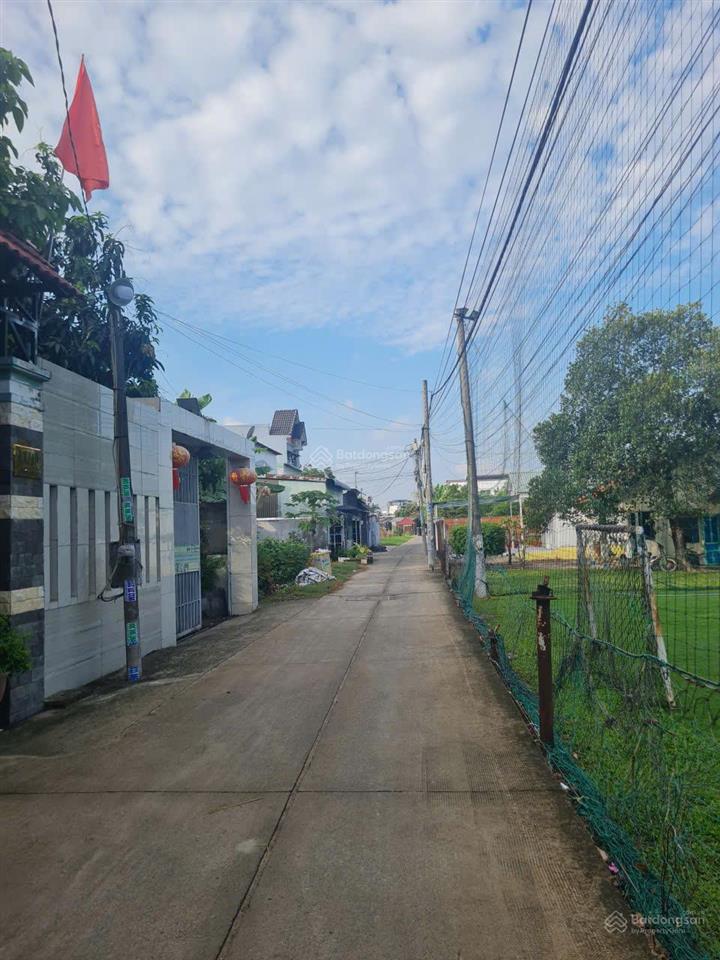 Bán lô đất 5x20m, cn 90m2 thổ  xuân thới sơn 32, gần ngã 3 giồng  chỉ 2.55 tỷ