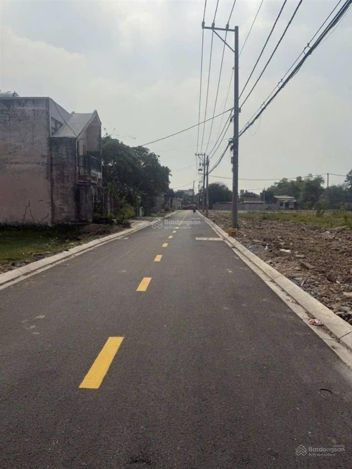Đất thổ cư 5x22m, 110.7m2  xuân thới thượng 4, thuộc bà điểm, gần trường bùi văn ngữ  chỉ 3.5 tỷ