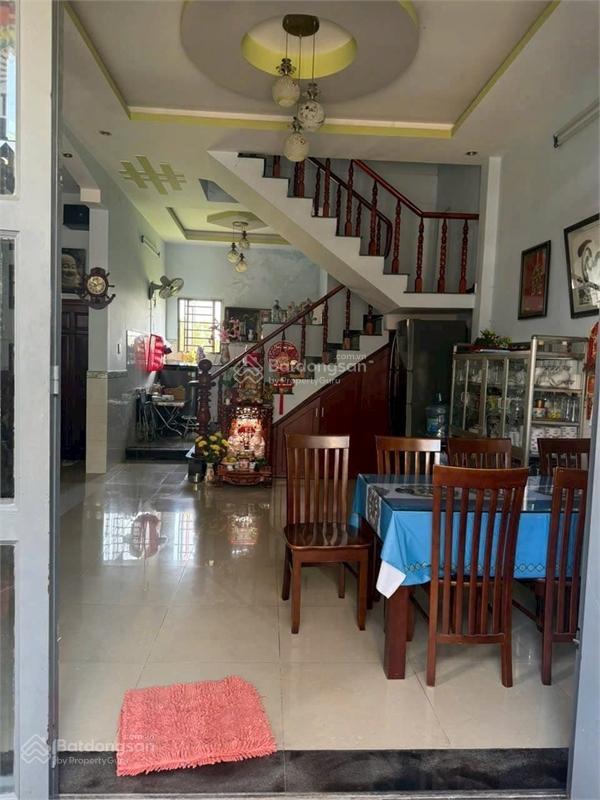 Bán nhà 7.7x11m, 2 tầng, 4pn  khu phân lô đẹp phạm thị giây, thới tam thôn  chỉ 5.25 tỷ