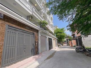 4,2 tỷ cho lô đất rất phù hợp cho gia đình muốn xây 2 căn liền kề hoặc xây biệt thự mini