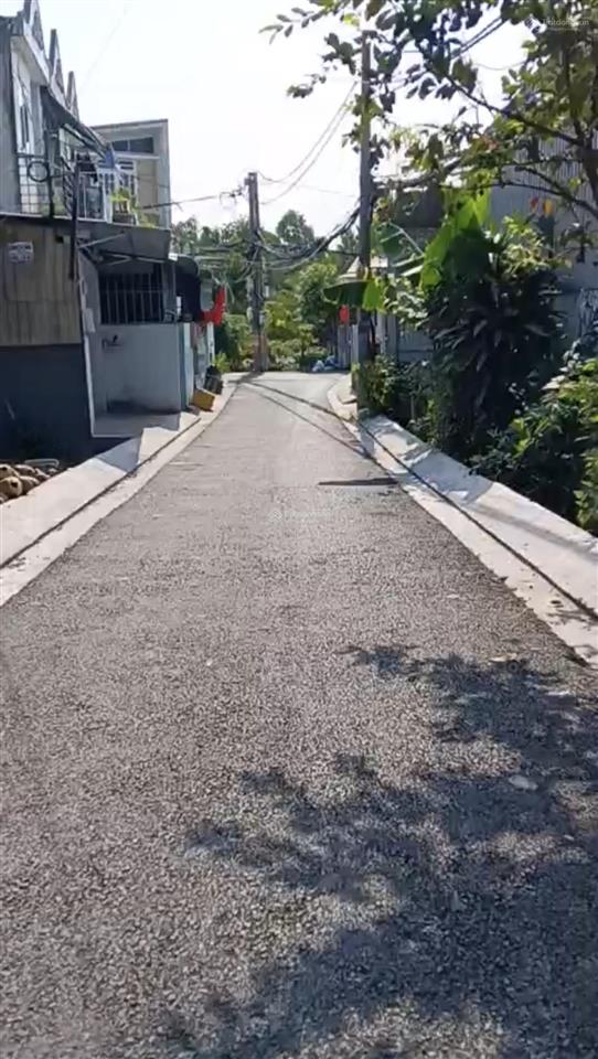 Tuấn nhà đẹp 2,99 tỷ lô đất 144m2 góc 2 mặt tiền hẻm nhựa xe hơi tại lê văn lương nhà bè