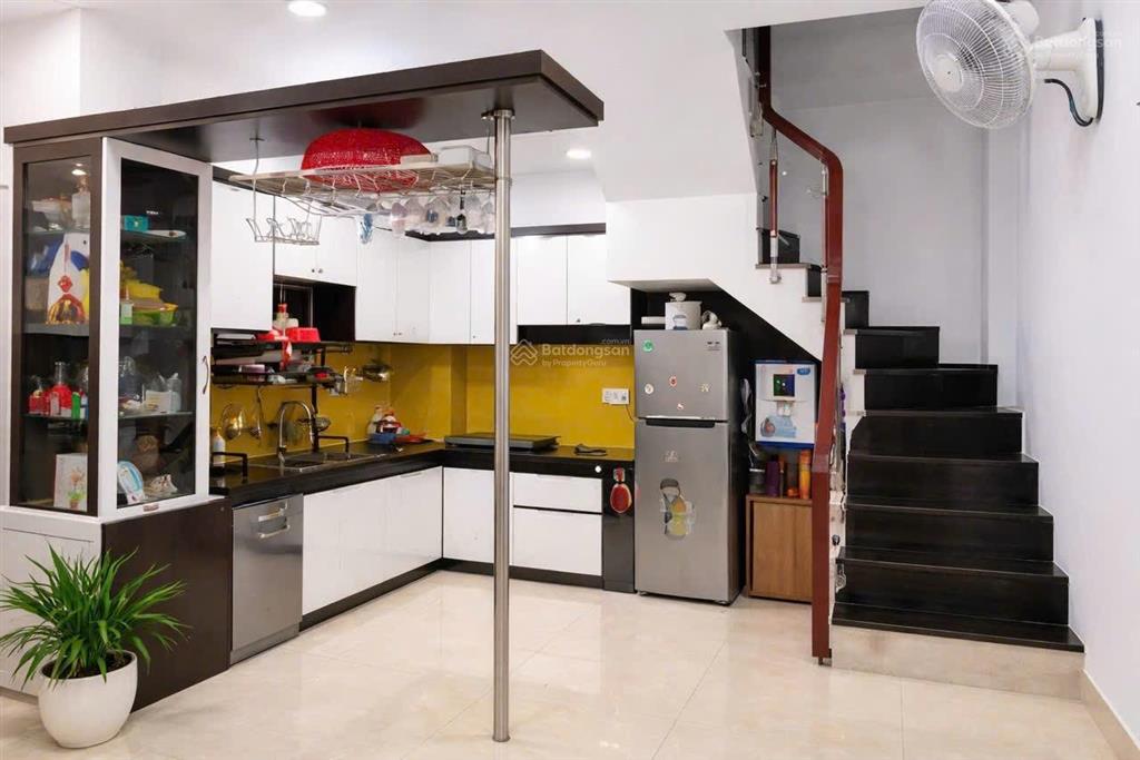 Tuấn hailongreal 5,8 tỷ cho căn nhà 3 tầng 92,4m2 xe hơi trong nhà tại nguyễn bình nhà bè gần pmh