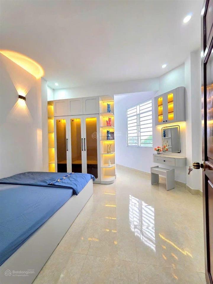 Tuấn nhà đẹp 3,99 tỷ nhà 3 tầng tại huỳnh tấn phát nhà bè sổ hồng riêng hẻm xe hơi vinfast