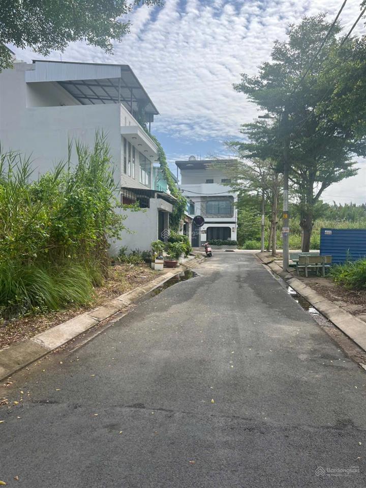 Tuấn nhà đẹp 3,6 tỷ cho nền 85m2 đường 7m tại nguyễn văn tạo long thới nhà bè cách phú mỹ hưng 15p