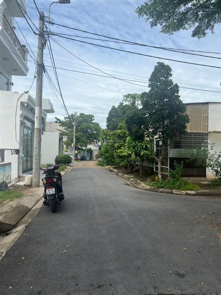 Tuấn nhà đẹp 3,6 tỷ cho nền 85m2 đường 7m tại nguyễn văn tạo long thới nhà bè cách phú mỹ hưng 15p