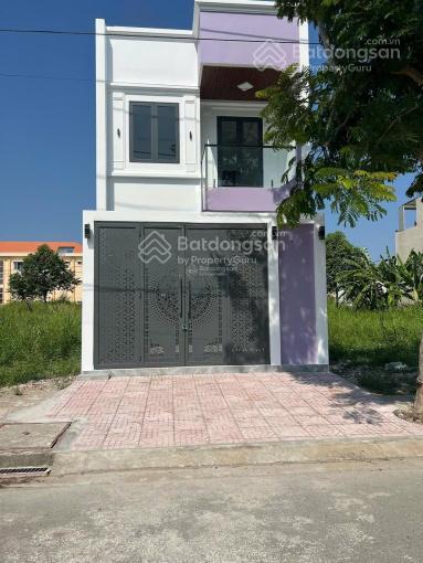 Tuấn nhà đẹp 4,5 tỷ nhà 3 tầng mới 100% tại long hậu giáp nhà bè, cách phú mỹ hưng 25 phút