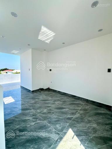 Tuấn nhà đẹp 4,5 tỷ nhà 3 tầng mới 100% tại long hậu giáp nhà bè, cách phú mỹ hưng 25 phút