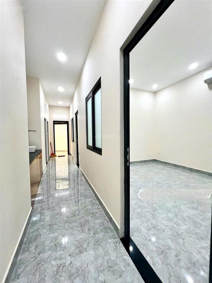 Tuấn nhà đẹp nhà 102m 3,6 tỷ hẻm xe hơi nguyễn văn tạo long thới nhà bè cách phú mỹ hưng 15 phút