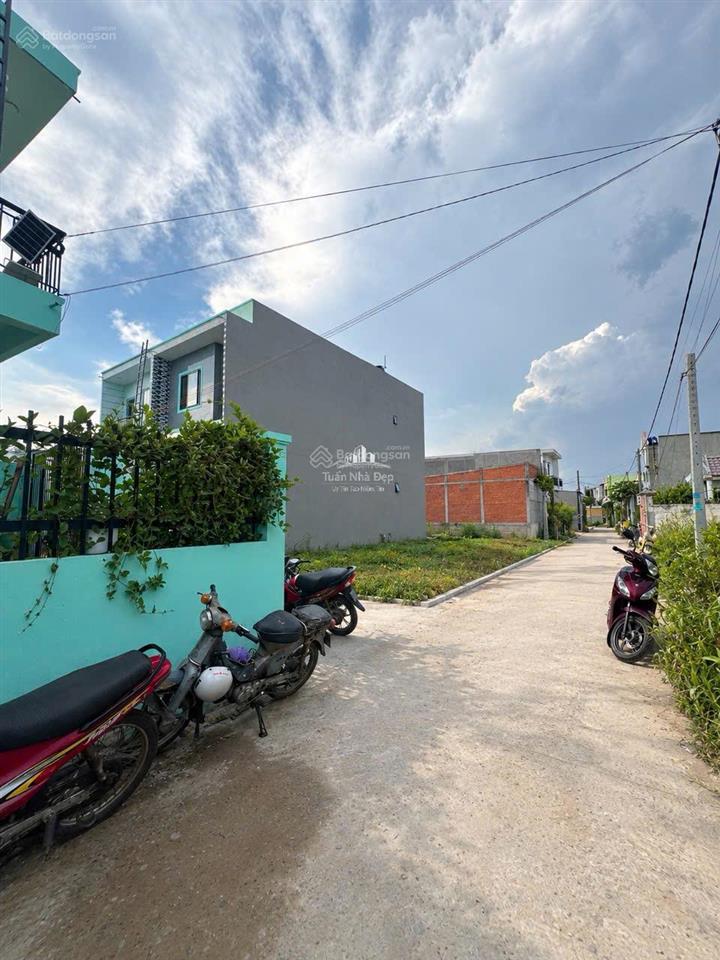 Tuấn nhà đẹp 2,6 tỷ nhà mới 83.7m2 hẻm xe hơi tại long hậu giáp nhà bè cách phú mỹ hưng 25 phút