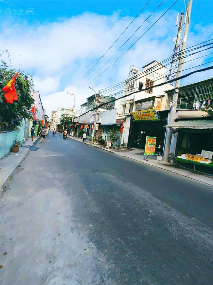 Nhà mặt tiền đông hưng thuận 11  gần nguyễn văn quá  5x20  kinh doanh tốt  9.9 tỷ