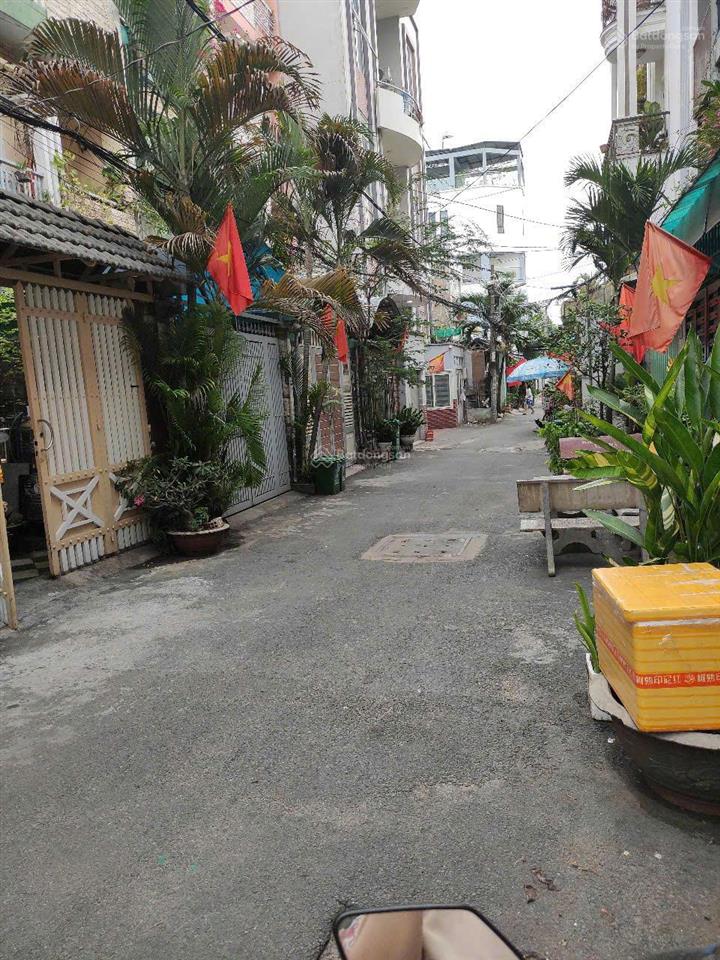 Khách sạn/chdv quang trung 6 tầng thang máy 50 phòng  28 tỷ
