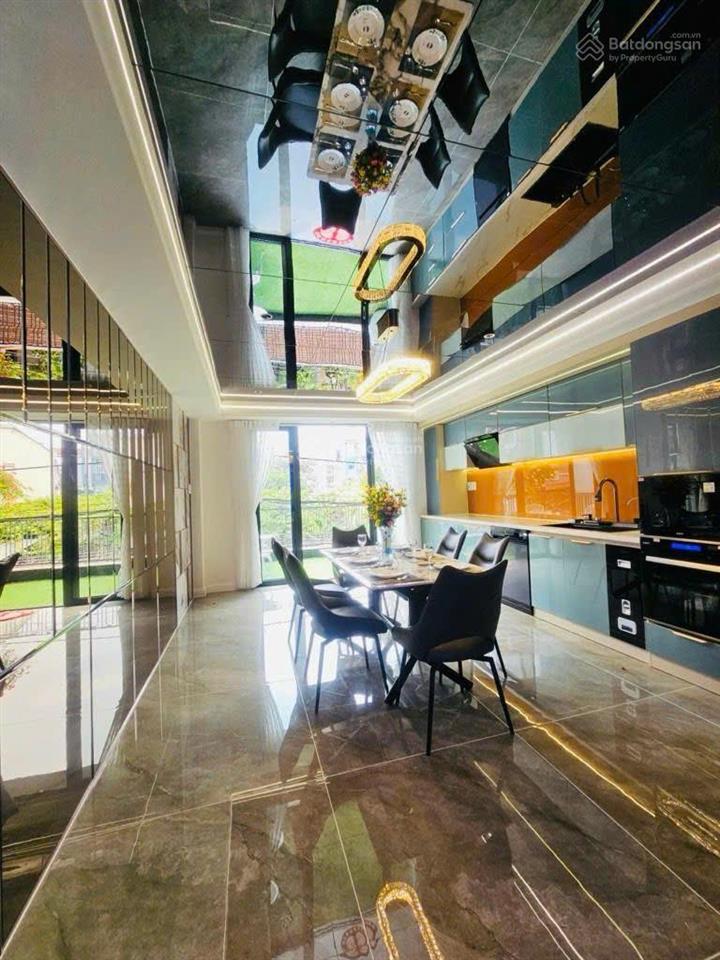 11 tỷ 9, nhà phạm văn chiêu gò vấp  5 tầng thang máy 80m2  full nội thất cao cấp