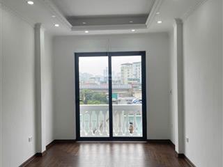 Bán nhà riêng 35m2, 8.9 tỷ tại thái thịnh, đống đa, hà nội, thang máy, gần phố , gần oto