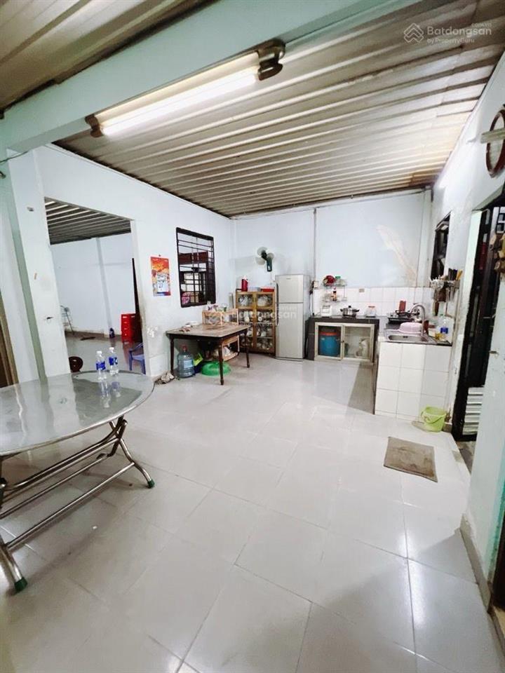 143m nguyễn ảnh thủ ngang 8m giá tốt