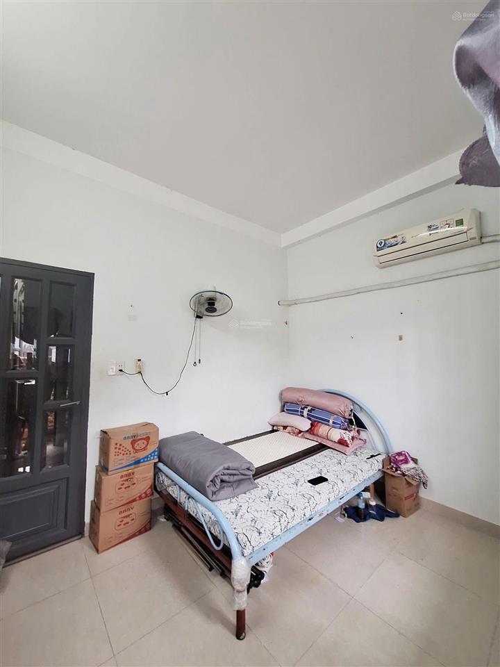 Khu ytktc bình tân hxh né thông đỗ cổng nhà hẻm nội bộ 3 tầng 32m2 ngay aeon chỉ 5.8 tỷ