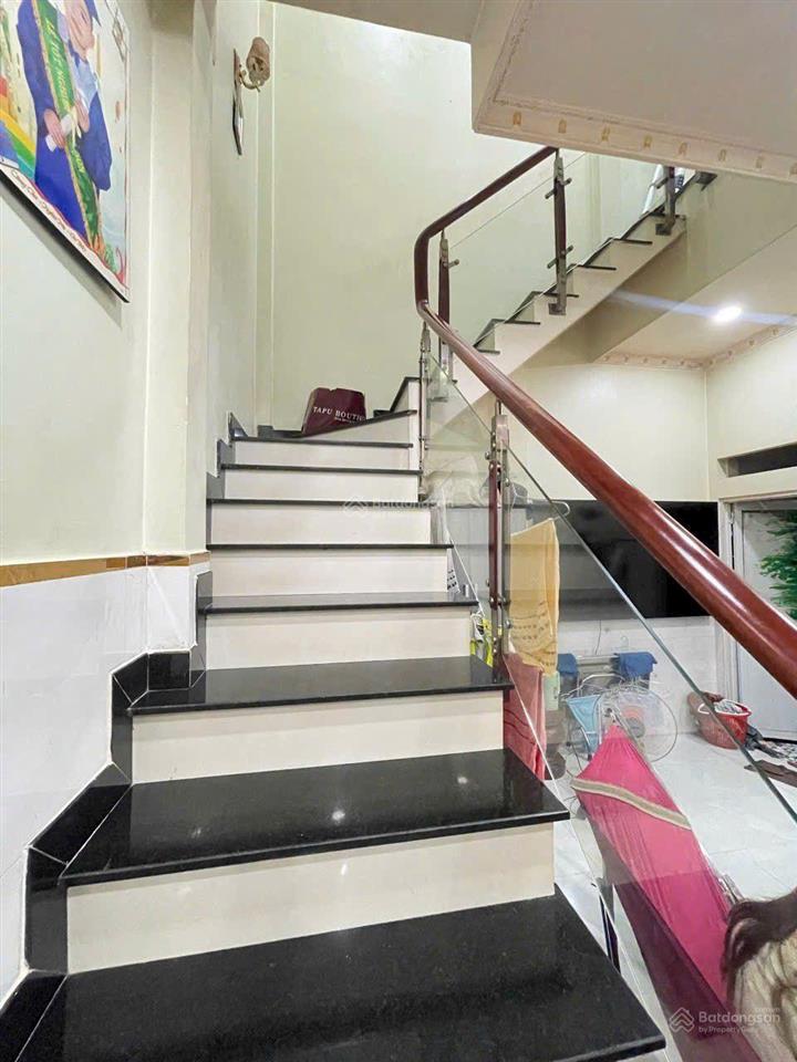 Sát mặt tiền chiến lược hẻm nhựa 8m tiếp giáp lê đình cẩn, mã lò hl2 2 tầng 6x12m chỉ 6 tỷ