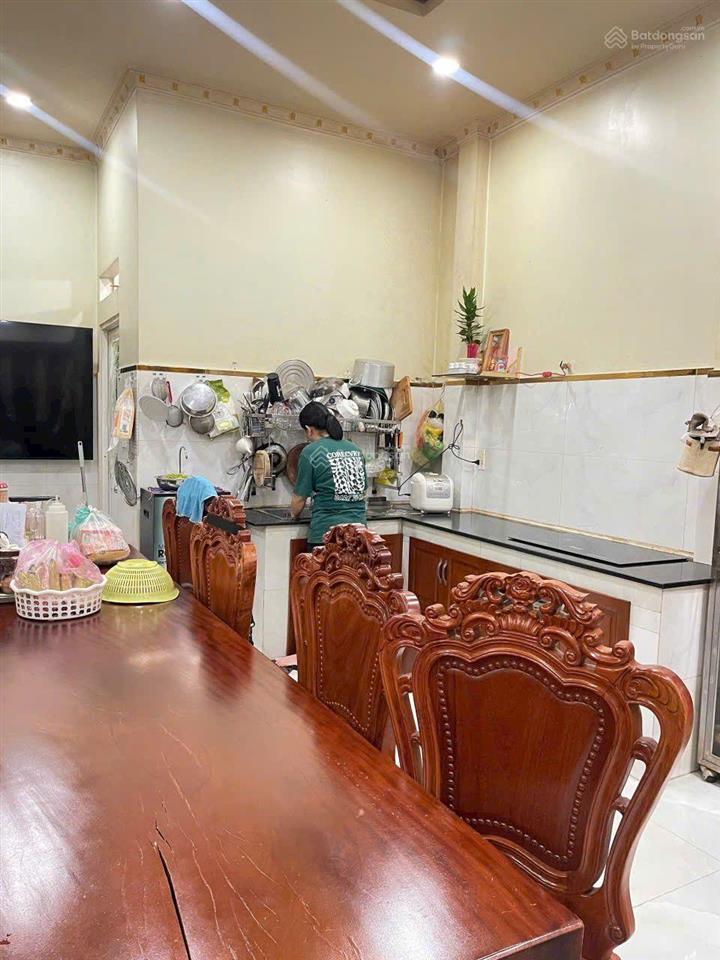 Sát mặt tiền chiến lược hẻm nhựa 8m tiếp giáp lê đình cẩn, mã lò hl2 2 tầng 6x12m chỉ 6 tỷ