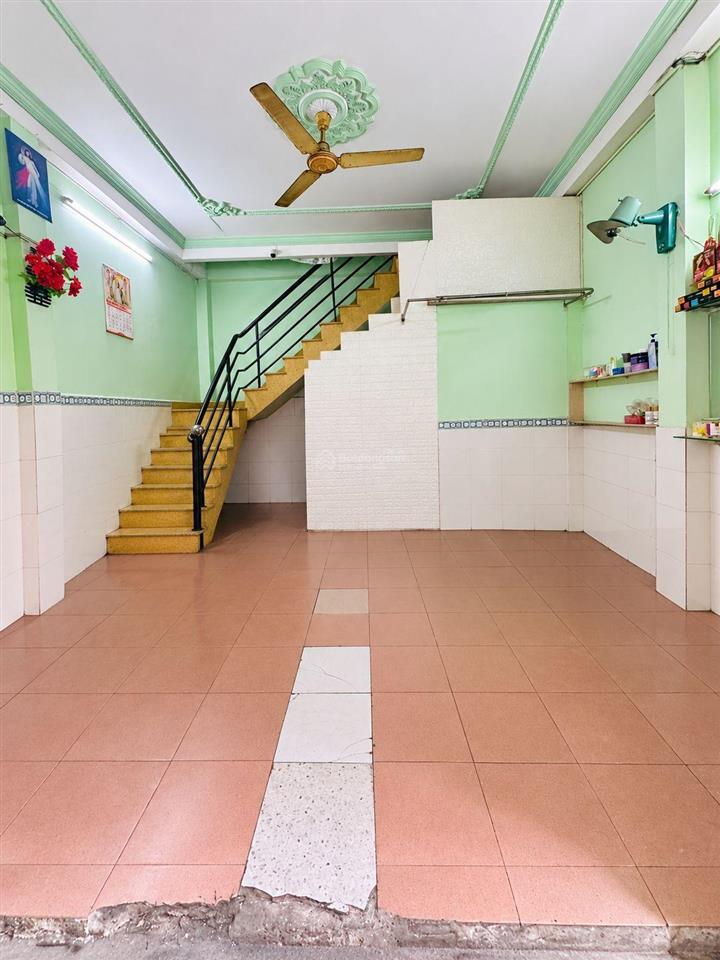 Cần gả gấp! giảm sâu hiệp nhất tân bình khu vực hoàng sa 4 tầng đúc 4.2x5m chỉ hơn 3 tỷ nhẹ