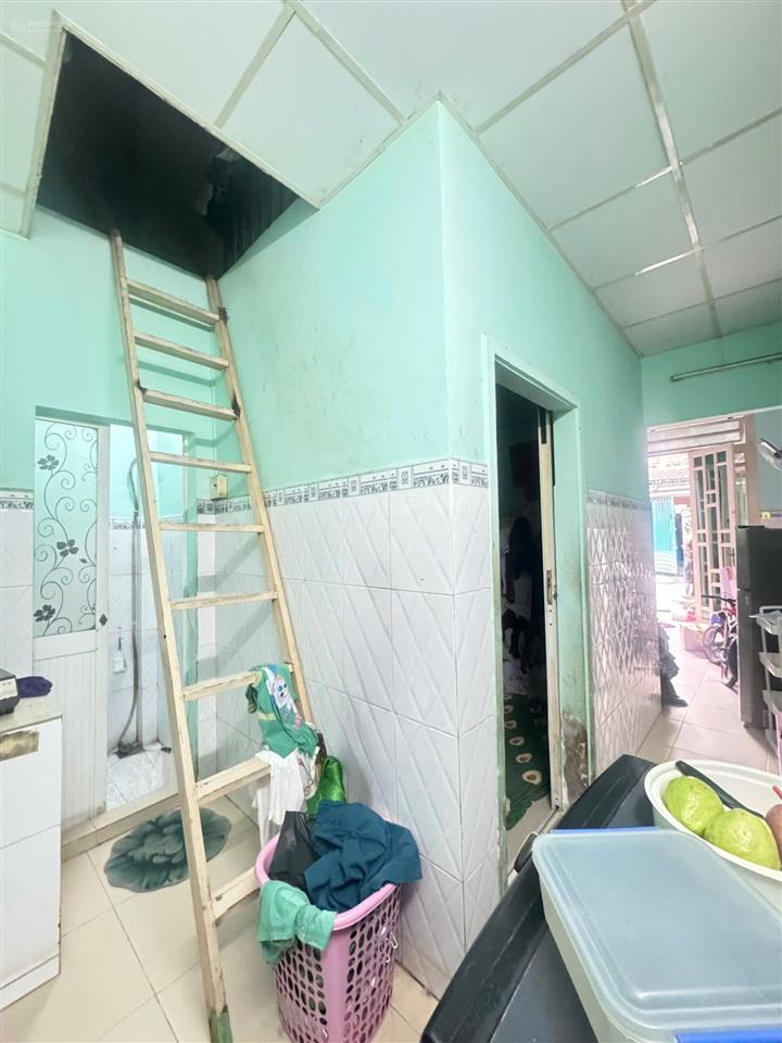 1/ lê đình cẩn  chiến lược hẻm xe hơi né thông 2 tầng 4x10m chỉ hơn 3 tỷ
