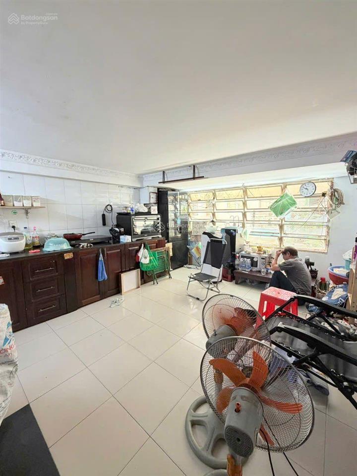 Tìm đâu ra! ngay đầm sen gần mt hòa bình hẻm xe hơi 4 tầng 4x6m chỉ hơn 3 tỷ