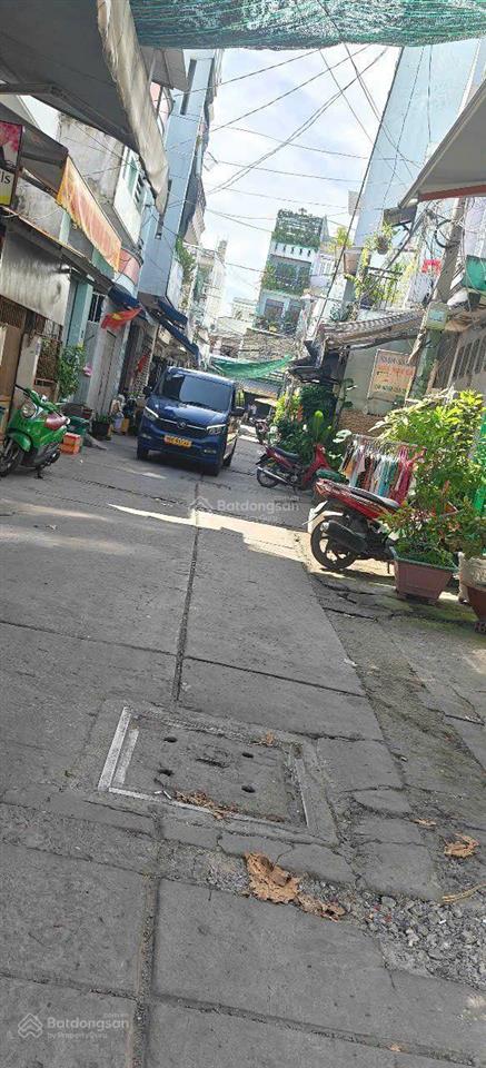 1/ gần mt đ.số 12 hẻm xe hơi né thông 2 tầng 4x14m gần aeon tân phú chỉ hơn 4 tỷ