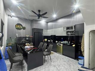 Căn nhà 3 tầng + 1 tum siêu đẹp vị trí siêu nét đẹp bậc nhất hoà cường  chỉ nhỉnh 6 tỷ