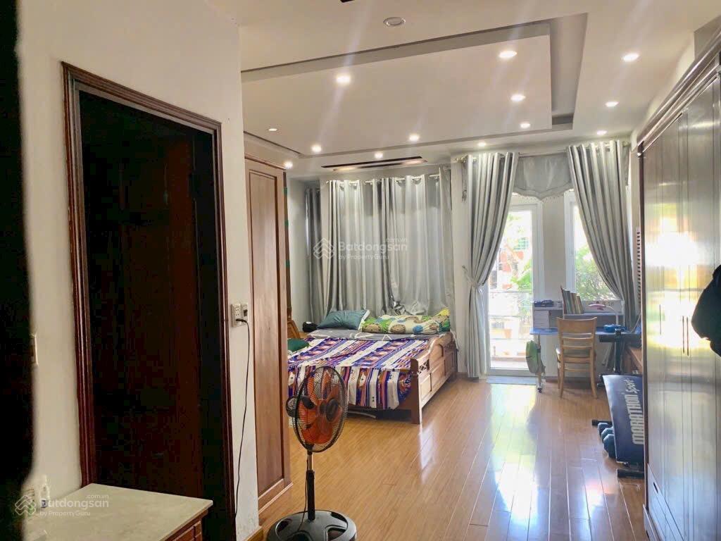 Siêu phẩm 4 tầng mặt tiền hà huy tập full nội thất gỗ cao cấp chỉ 1x tỷ