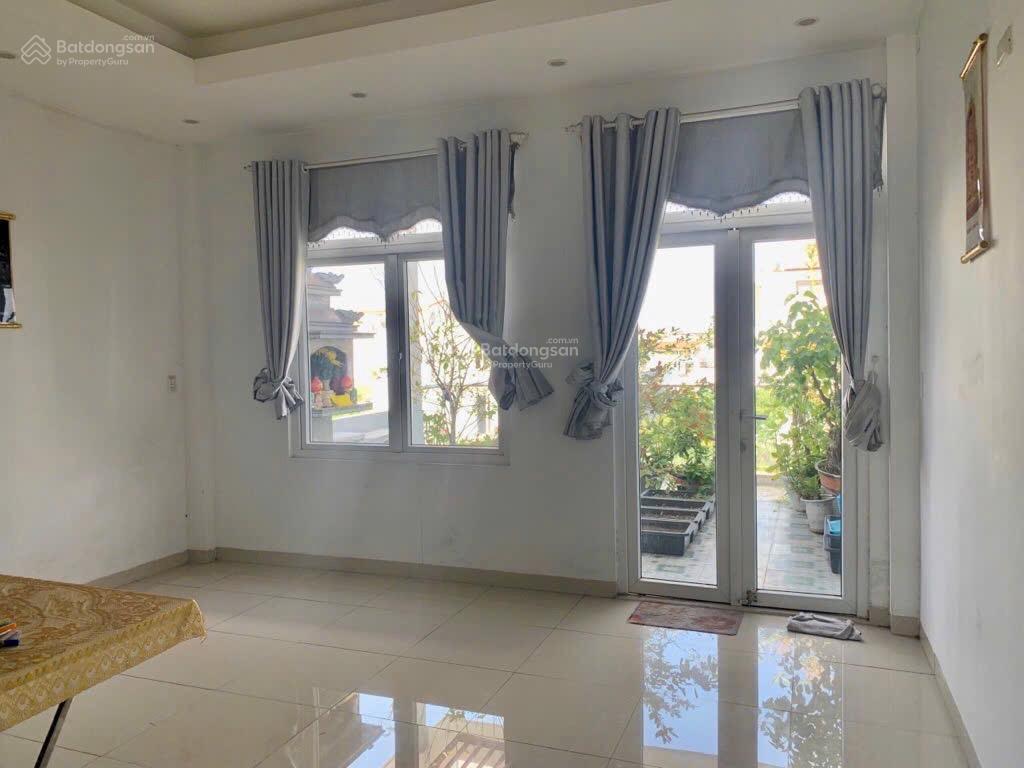 Siêu phẩm 4 tầng mặt tiền hà huy tập full nội thất gỗ cao cấp chỉ 1x tỷ