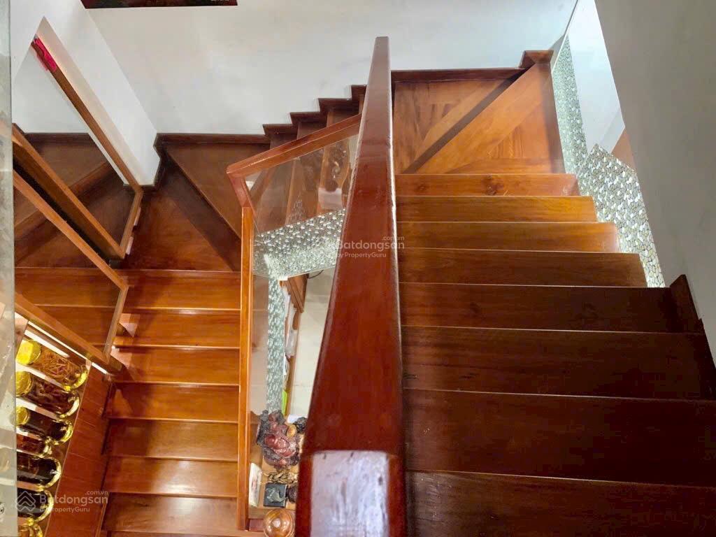 Siêu phẩm 4 tầng mặt tiền hà huy tập full nội thất gỗ cao cấp chỉ 1x tỷ