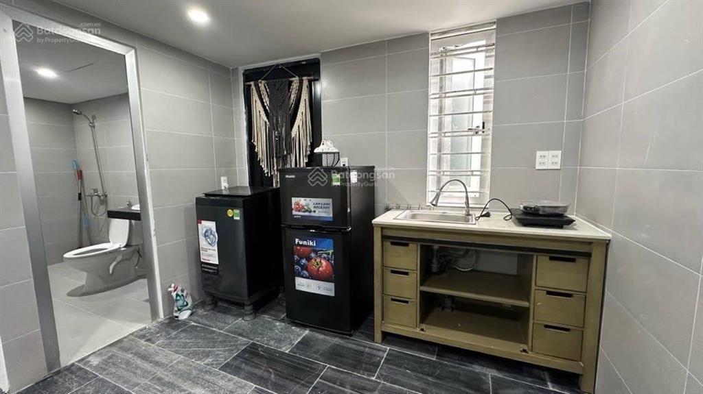 Căn hộ 4 tầng có thang máy kiệt nguyễn văn thoại dòng tiền 60tr/tháng