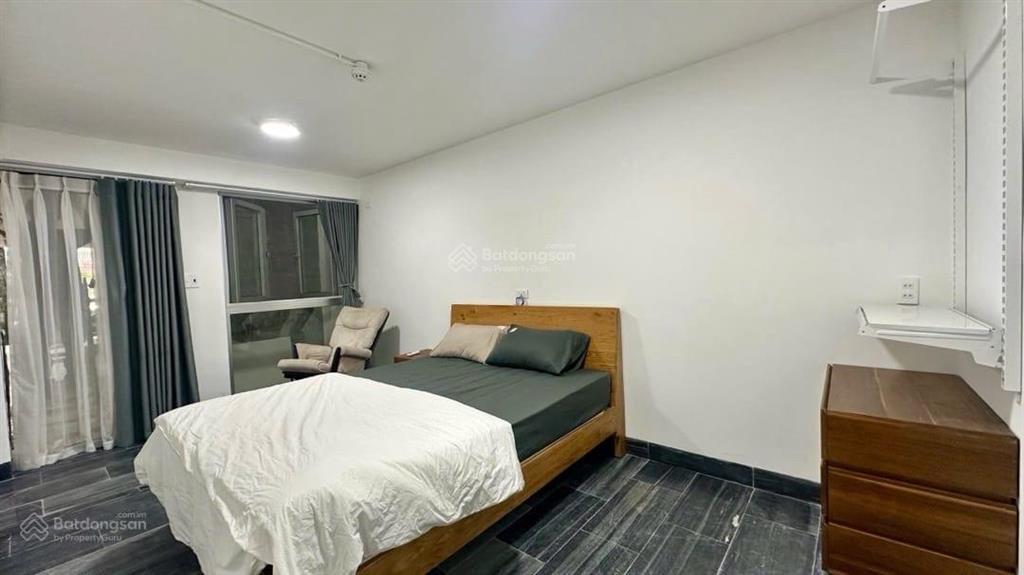 Căn hộ 4 tầng có thang máy kiệt nguyễn văn thoại dòng tiền 60tr/tháng