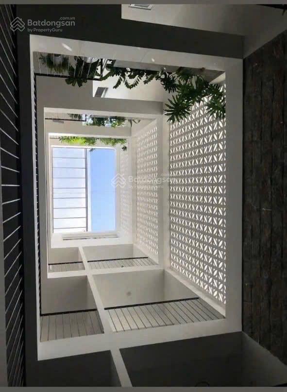 Căn hộ 4 tầng có thang máy kiệt nguyễn văn thoại dòng tiền 60tr/tháng