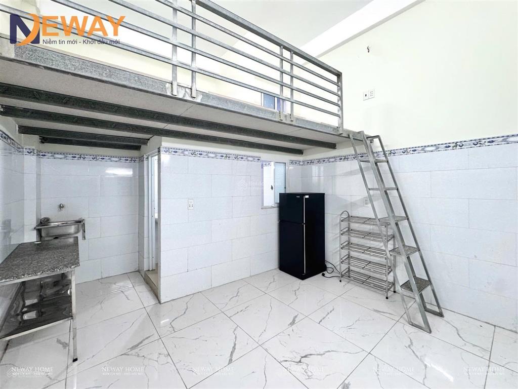 Giảm 200k suốt hđ  phòng trọ siêu rẻ có thang máy ngay tân bình, cộng hoà