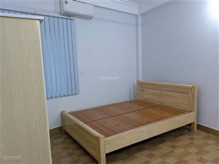 Nhà 5 tầng lô góc 50m trung tâm lê đức thọ nguyễn hoàng ô tô qua nhà giá tốt khu vực