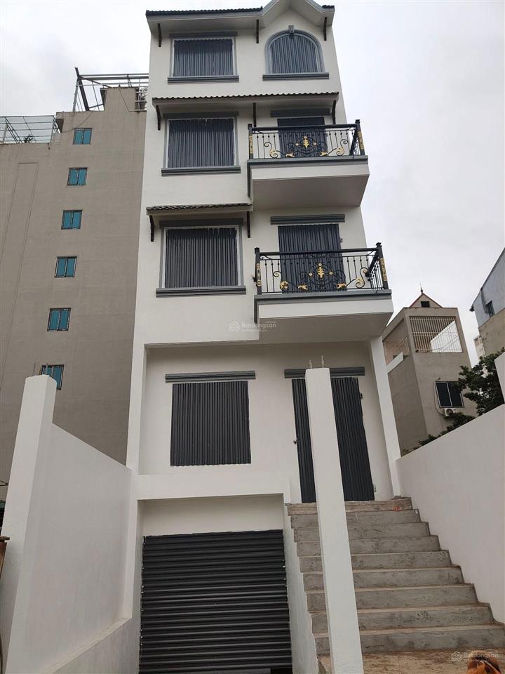 Siêu phẩm liền kề sát đại lộ 32 ô tô tránh, vỉa hè, ô chờ thang máy, giá chỉ 120 tr/ m²