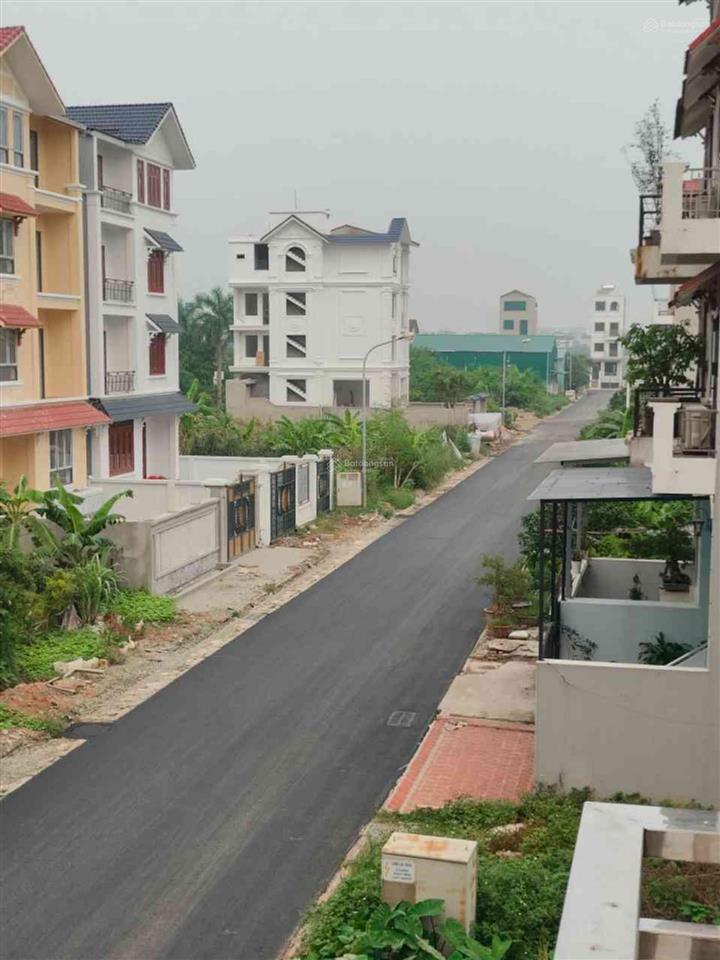 Siêu phẩm liền kề sát đại lộ 32 ô tô tránh, vỉa hè, ô chờ thang máy, giá chỉ 120 tr/ m²