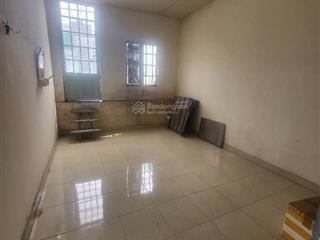 Bán nhà mặt phố tại lạc long quân, 5 tỷ, 38m2, giá ưu đãi